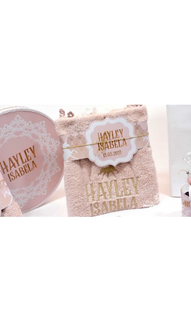 Trusou de botez roz pudra cu broderie personalizata gold si unicorni Unicorn Valley 15